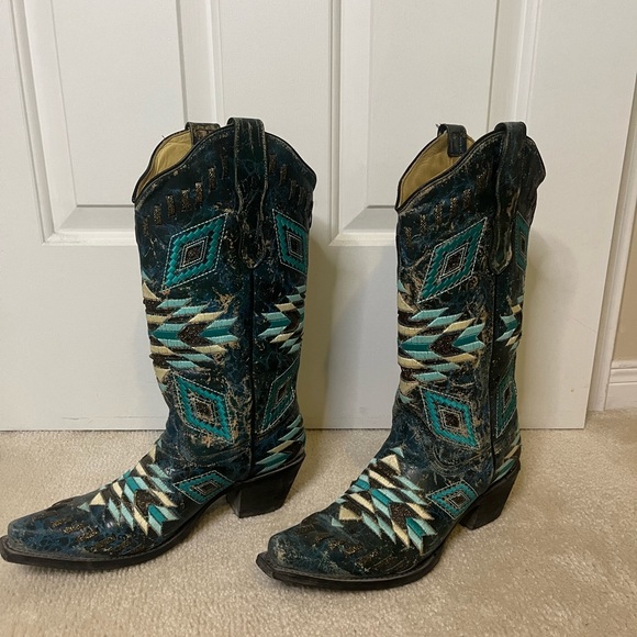 Corral blue cowboy boots! Size 9 1/2. Worn once! - Picture 2 of 5
